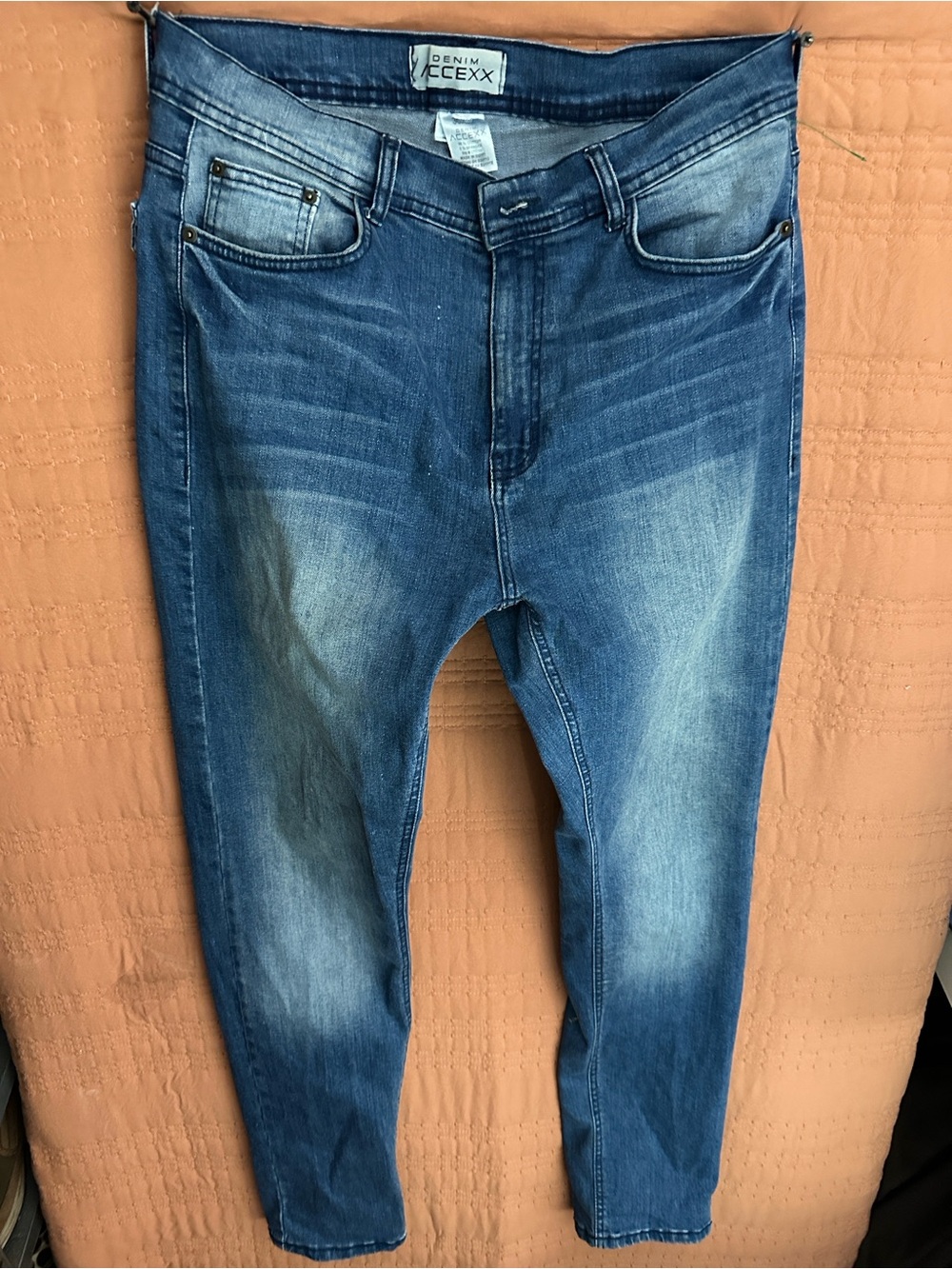 Icebox Slim Skinny Jeans - Faded Blue Wash